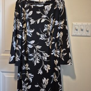 Chic Floral Long Sleeve Dress